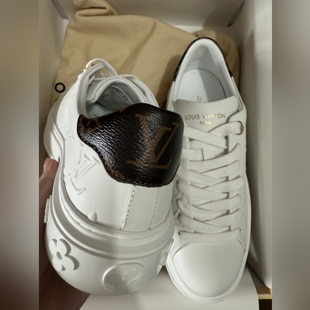 Louis Vuitton Time Out Sneaker - Picture 6 of 12
